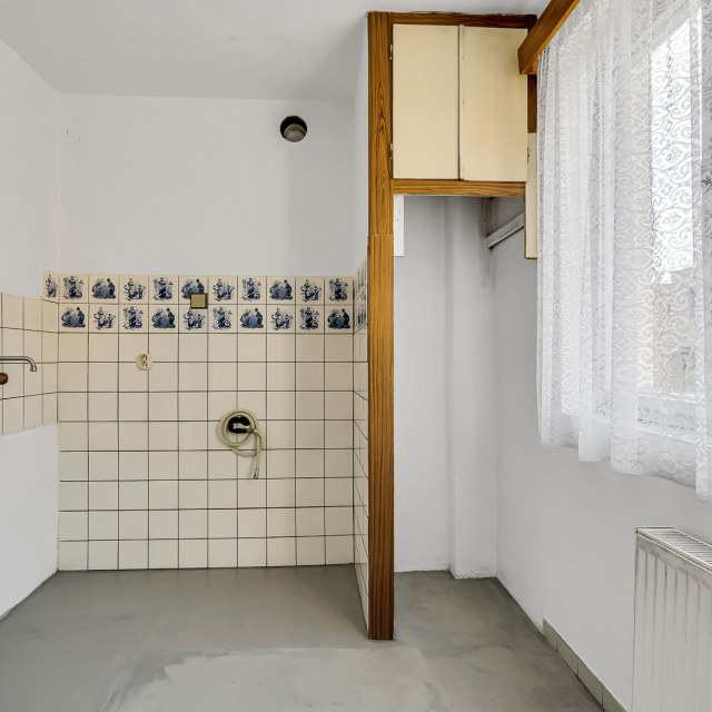 371_7305383244.jpg